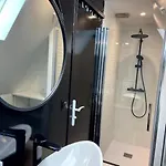 La Cour Aux Puits Онфлёр
