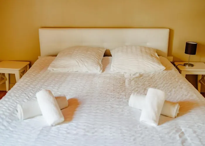 La Cour Aux Puits 別荘 オンフルール